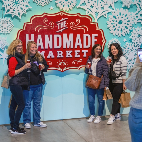 Holiday Market Gallery